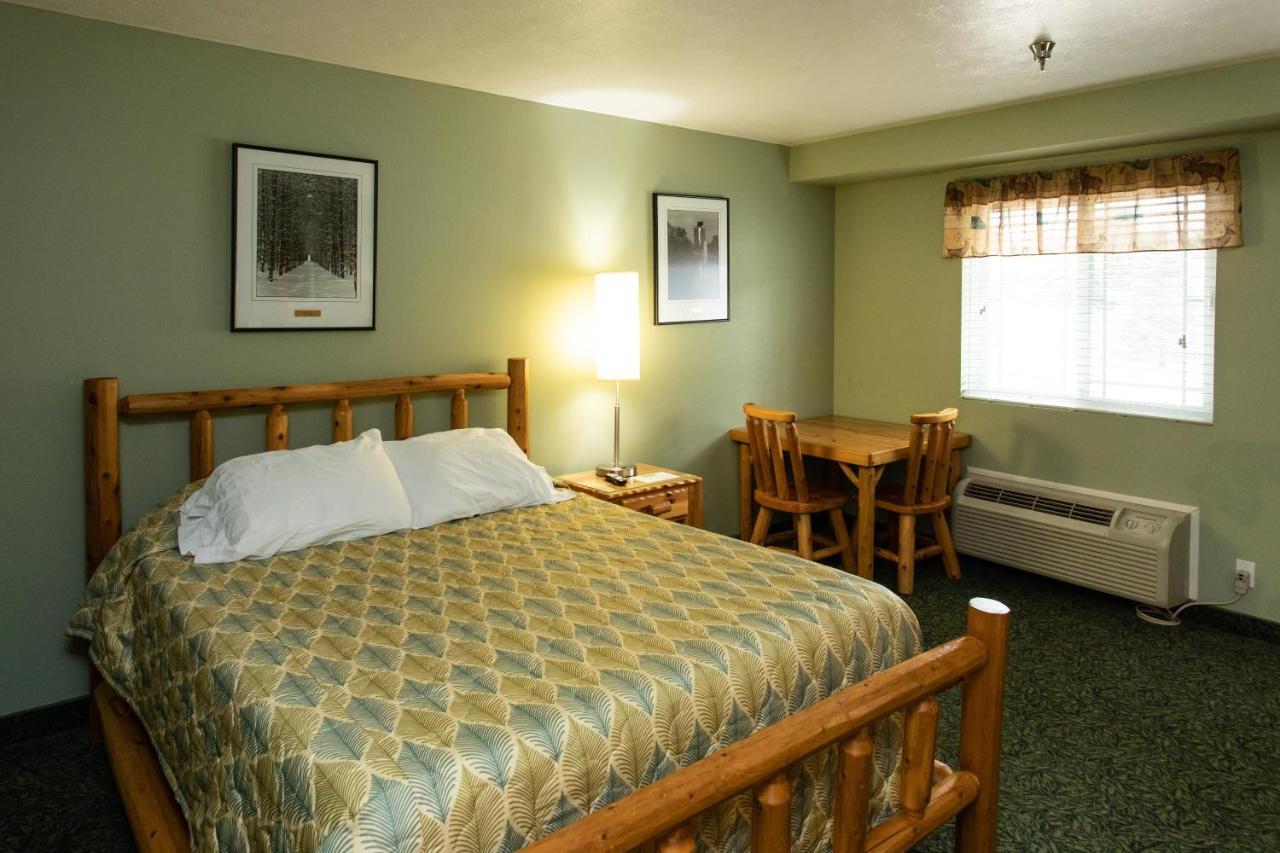 The Kingsley Suites 외부 사진